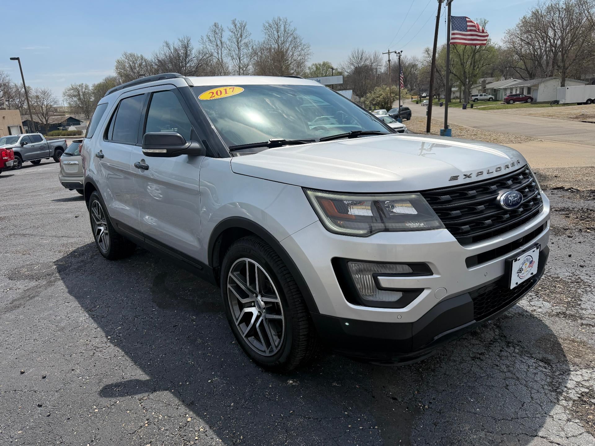 2017 Ford Explorer Sport 4WD's photo