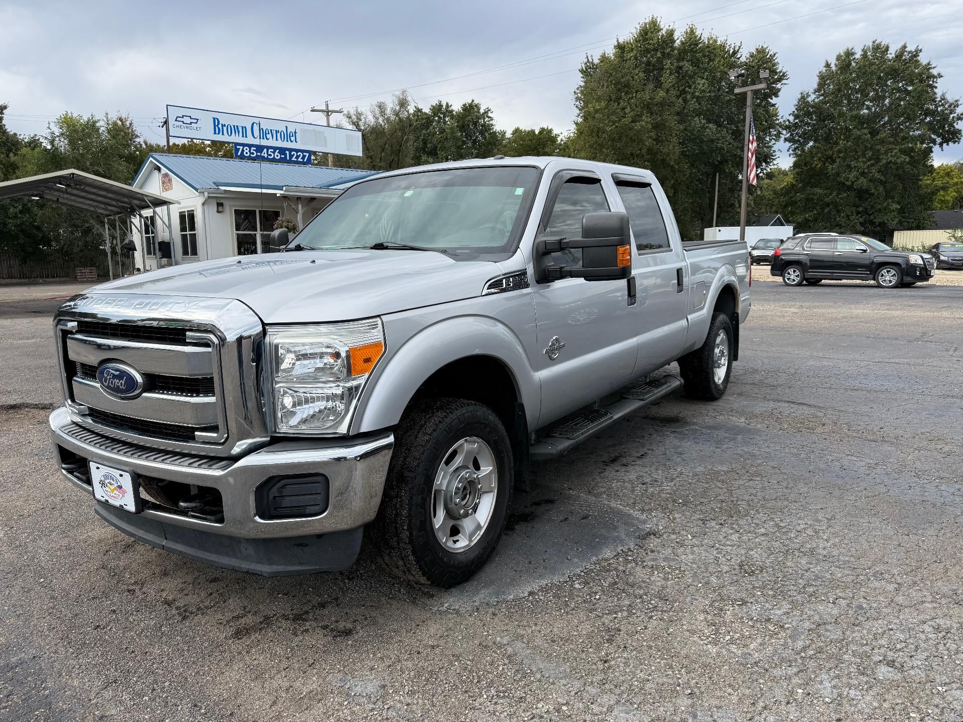 2016 Ford Super Duty F-250 SRW 4WD Crew Cab 6-3/4 Ft Box XL