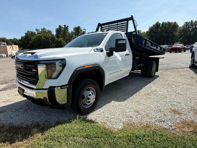 2024 GMC Sierra 3500 HD Chassis Cab 4WD Reg Cab 171" WB, 84.5" CA Pro