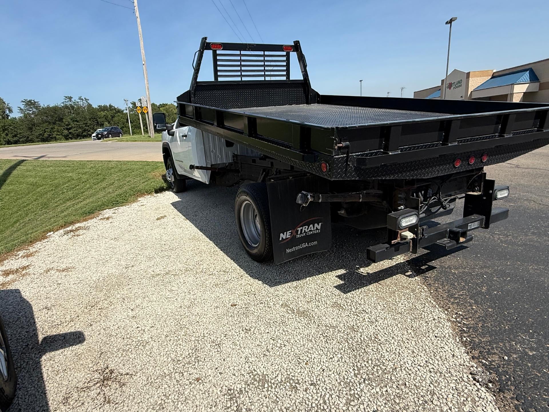 2024 GMC Sierra 3500 HD Chassis Cab 4WD Reg Cab 171" WB, 84.5" CA Pro