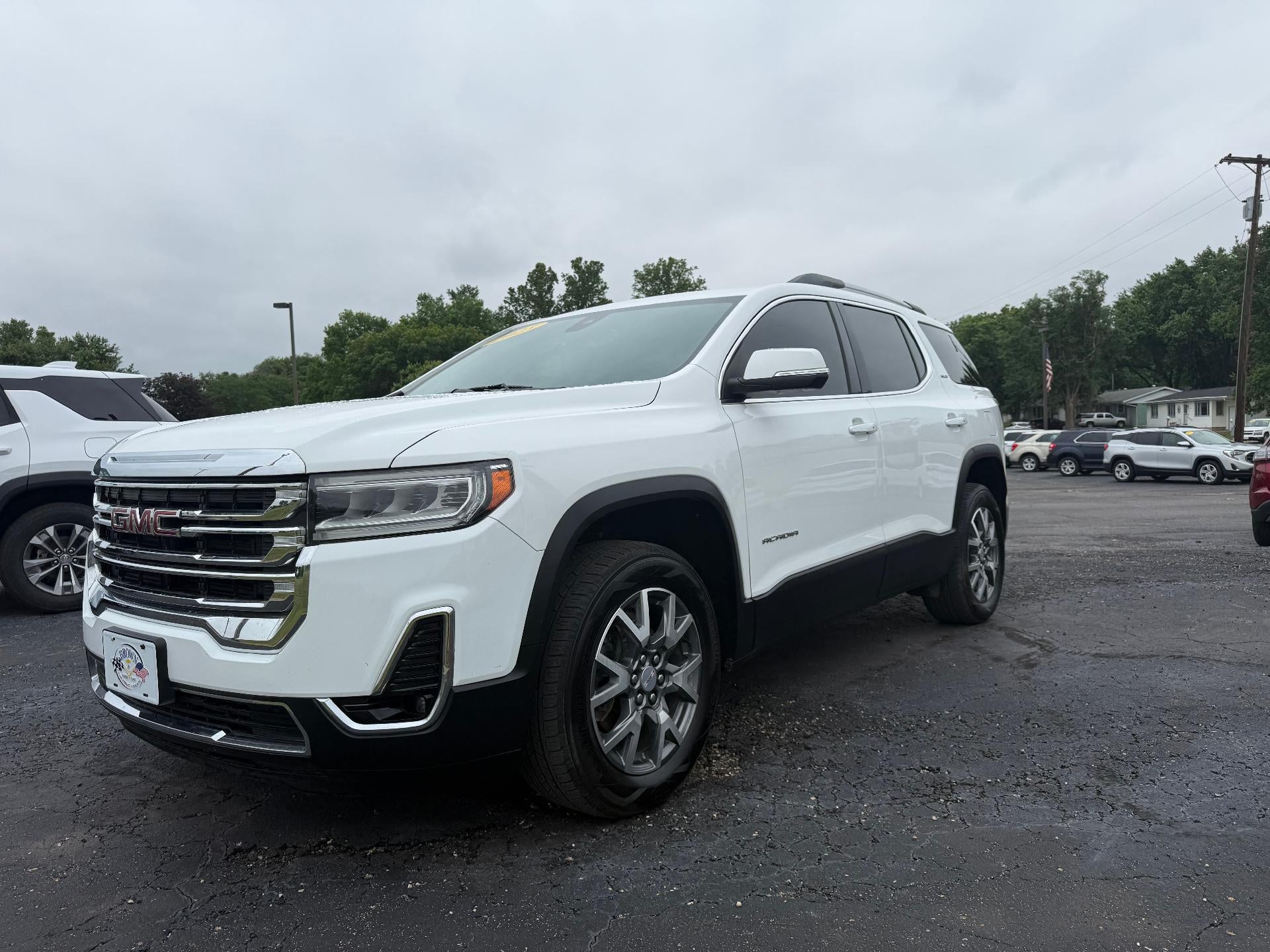 2023 GMC Acadia FWD SLT