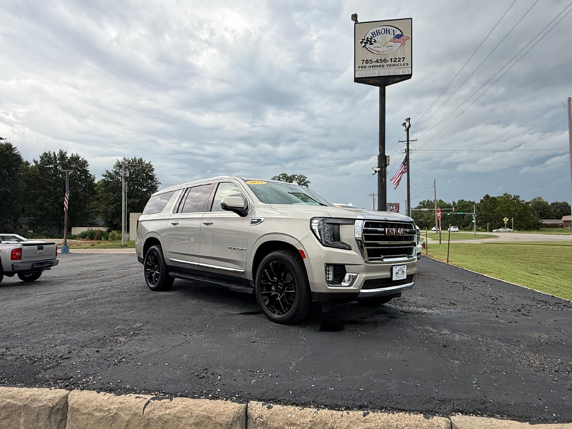 2022 GMC Yukon XL 4WD 4dr SLT