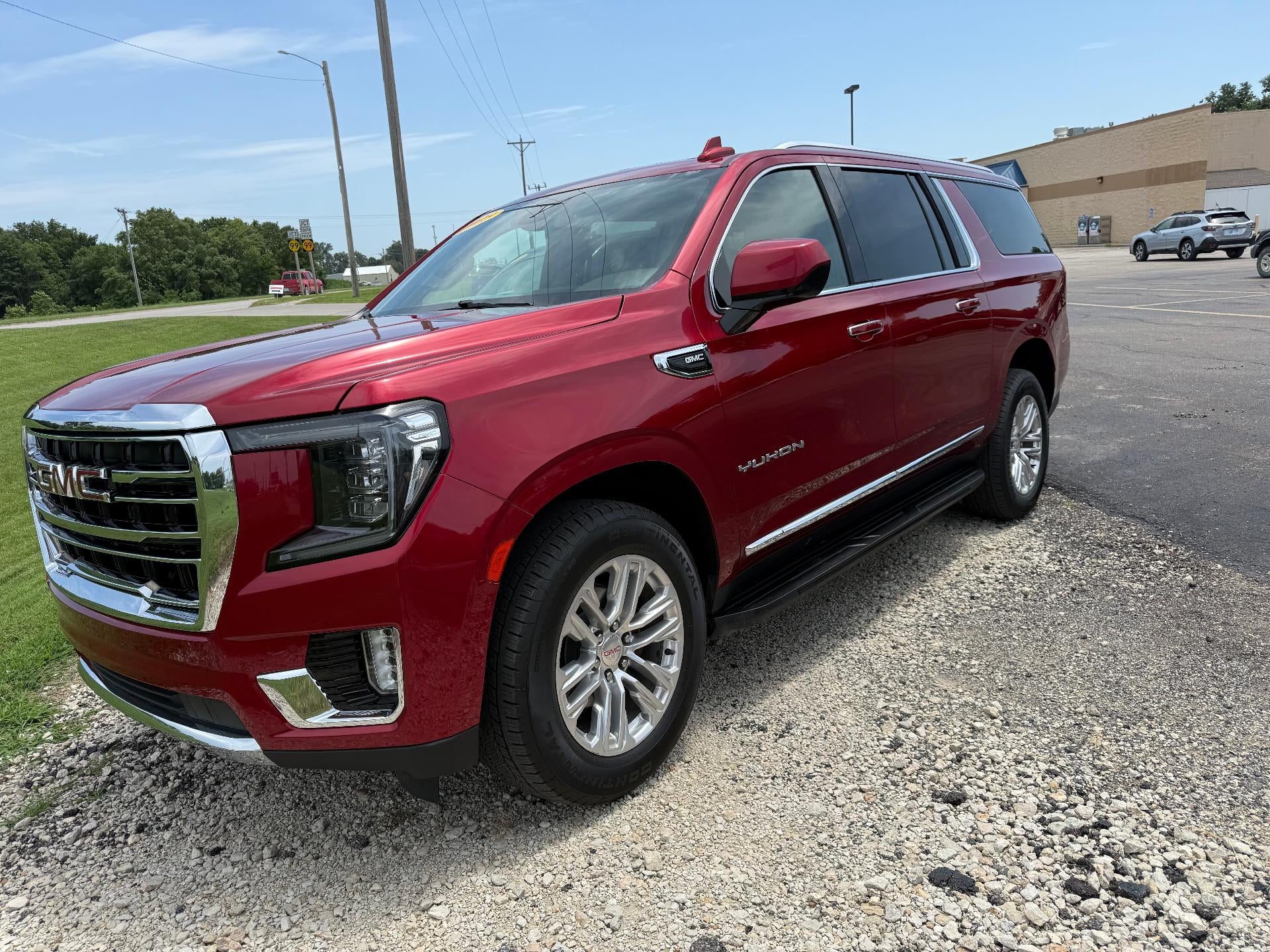 2023 GMC Yukon XL 4WD 4dr SLT