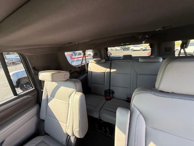 2023 GMC Yukon XL 4WD 4dr SLT
