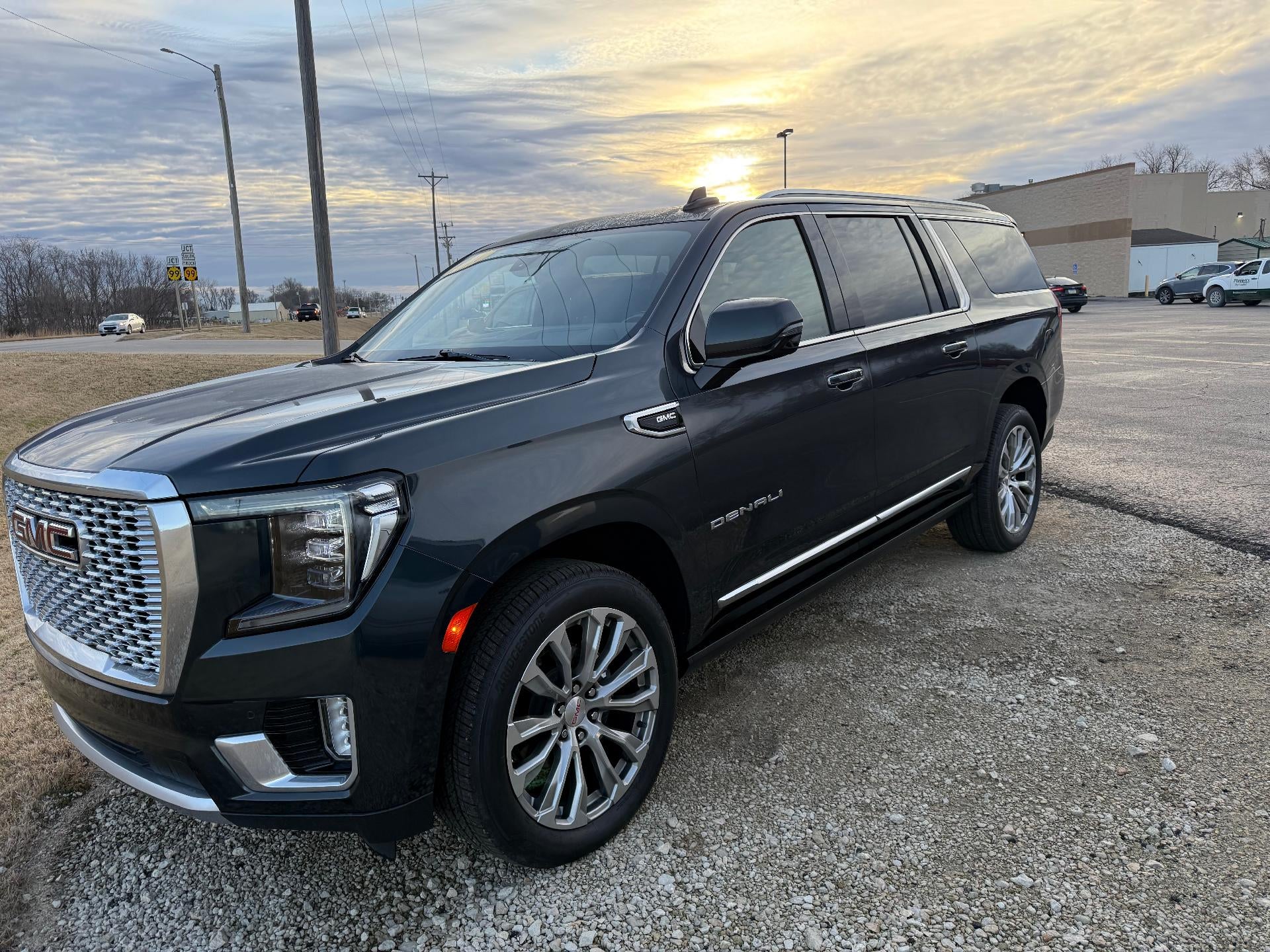2021 GMC Yukon XL 4WD 4dr Denali