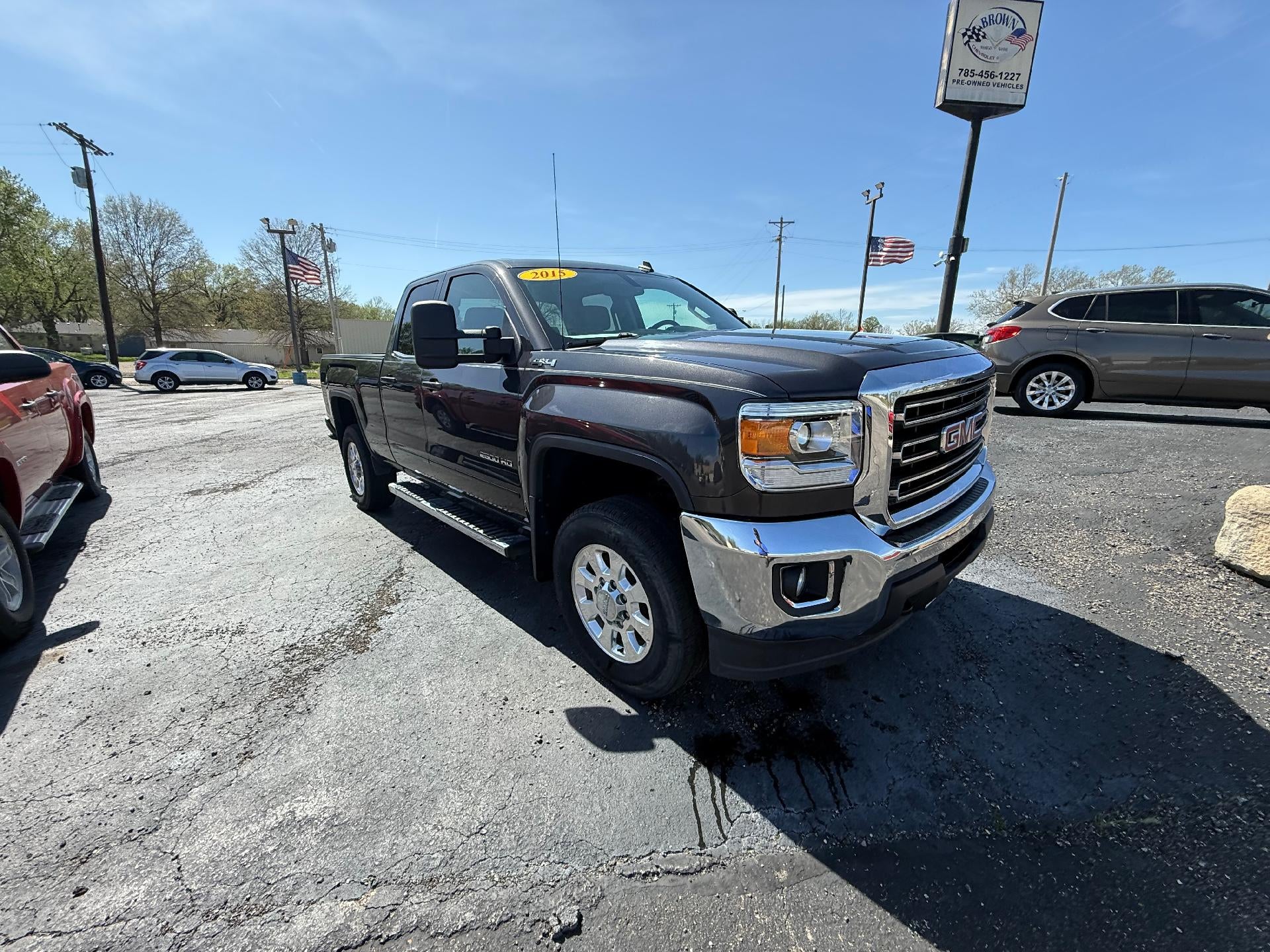 2015 GMC Sierra 2500 HD Double Cab Standard Box 4-Wheel Drive SLE