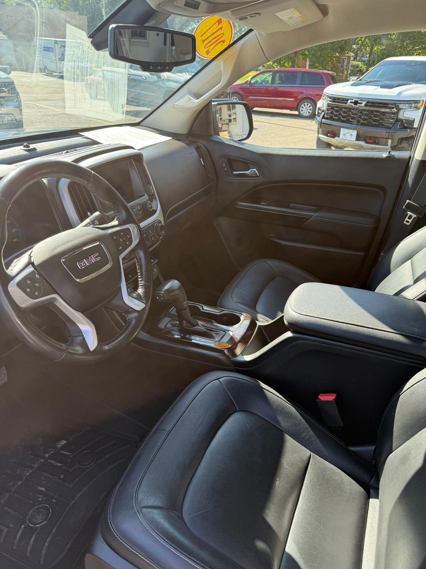 2017 GMC Canyon Crew Cab Short Box 4-Wheel Drive SLT
