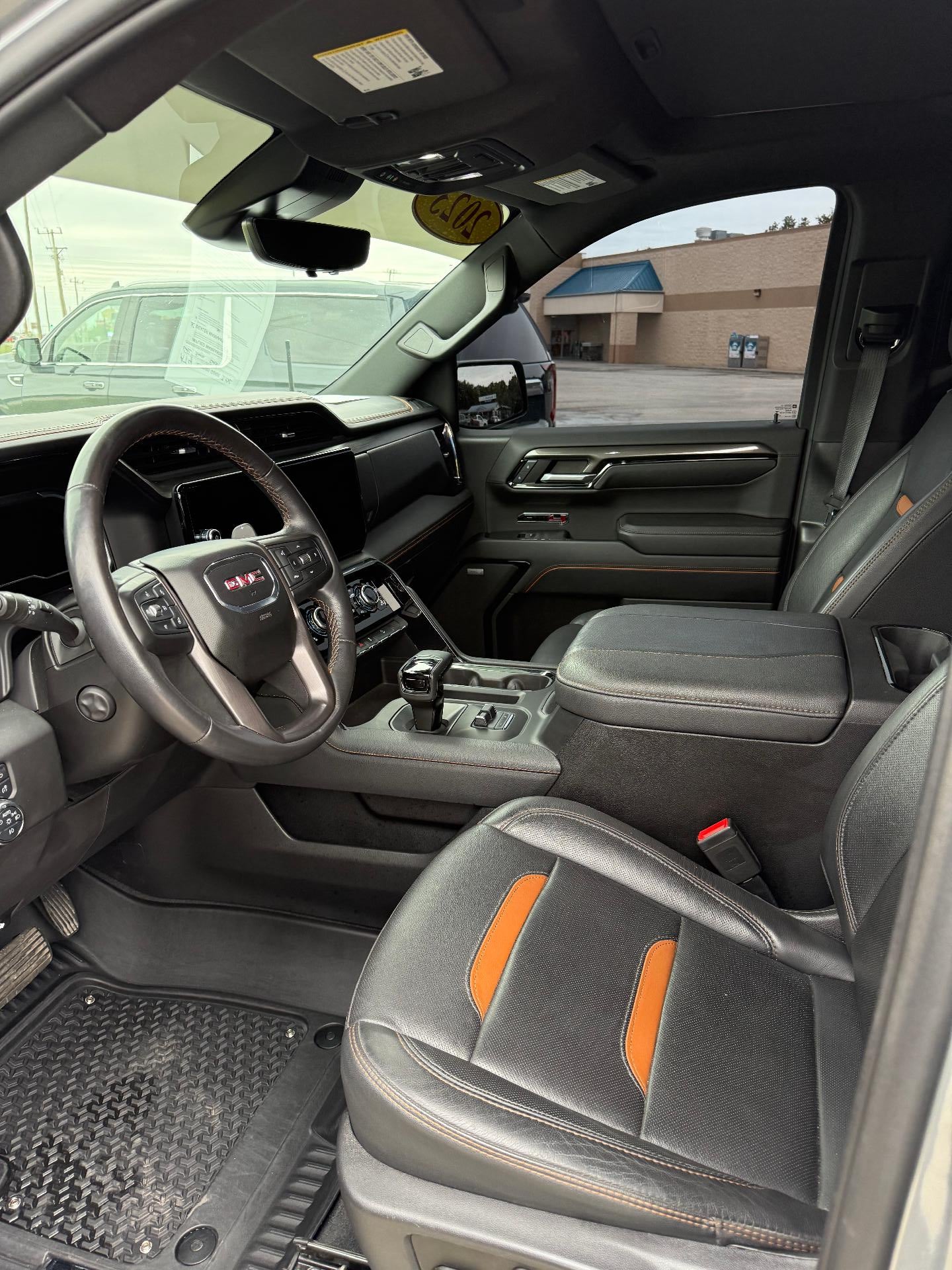 2023 GMC Sierra 1500 Crew Cab Short Box 4-Wheel Drive AT4