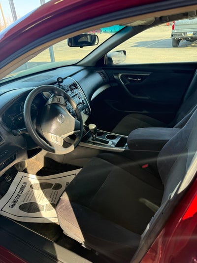 2013 Nissan Altima 4dr Sdn I4 2.5 S