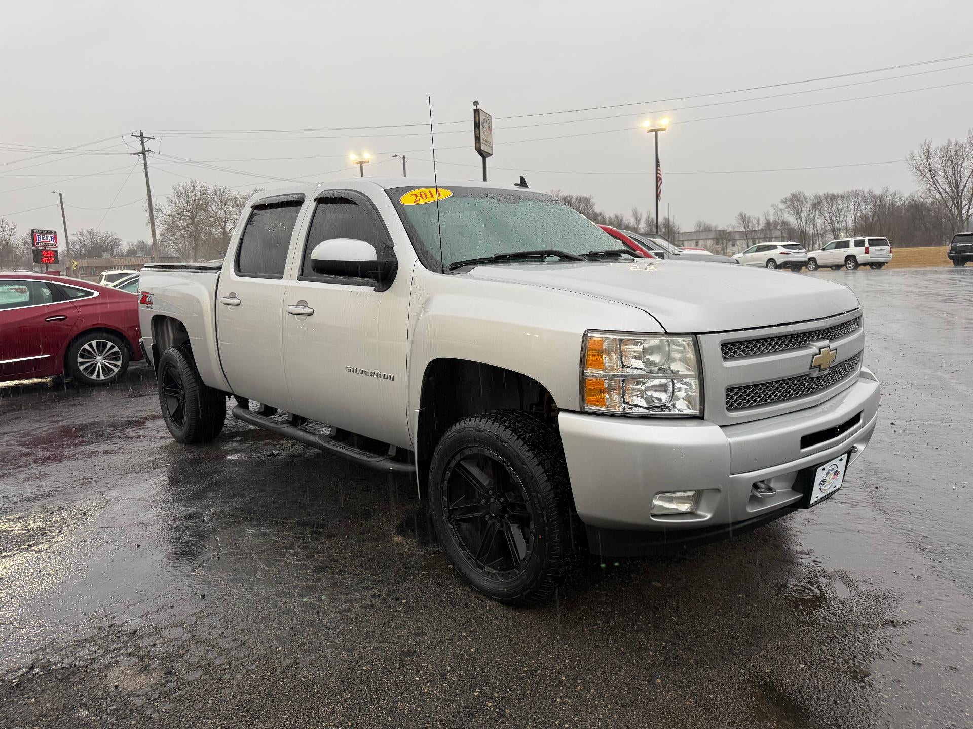 2011 Chevrolet Silverado 1500 Crew Cab Short Box 4-Wheel Drive LT