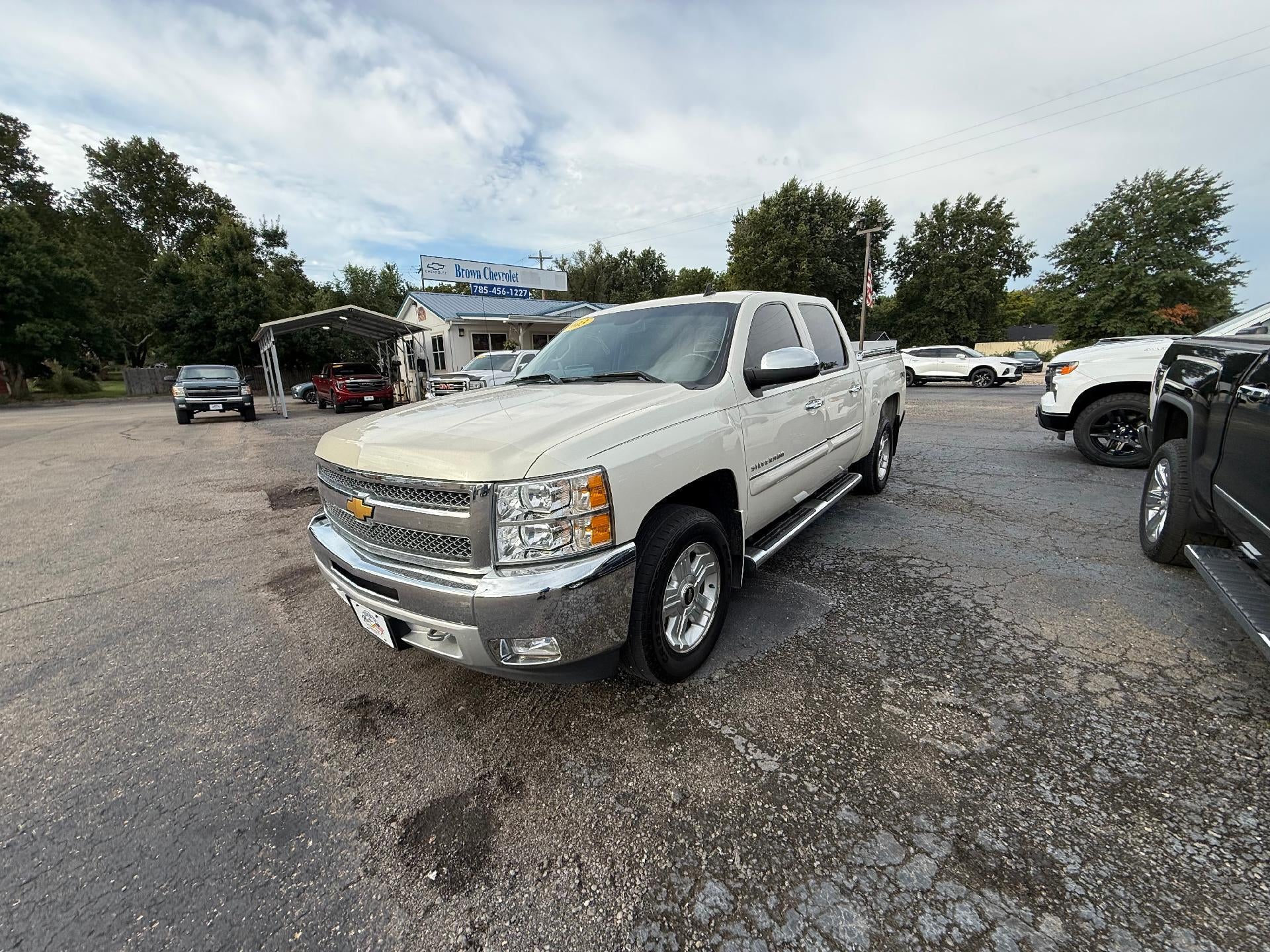 2013 Chevrolet Silverado 1500 Crew Cab Short Box 4-Wheel Drive LT