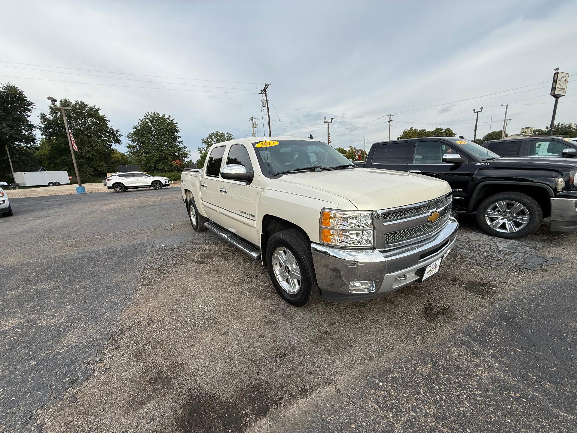 2013 Chevrolet Silverado 1500 Crew Cab Short Box 4-Wheel Drive LT