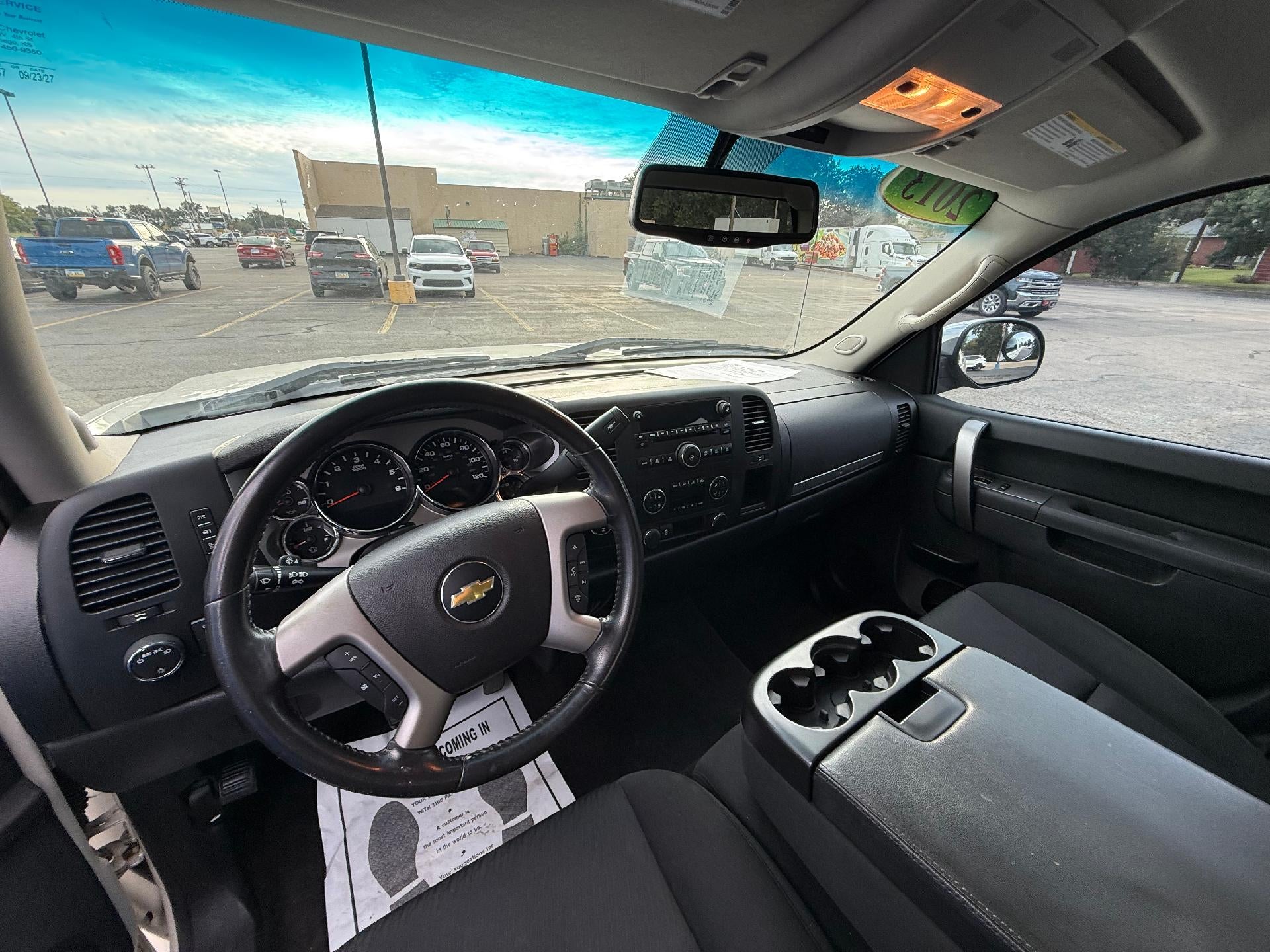2013 Chevrolet Silverado 1500 Crew Cab Short Box 4-Wheel Drive LT