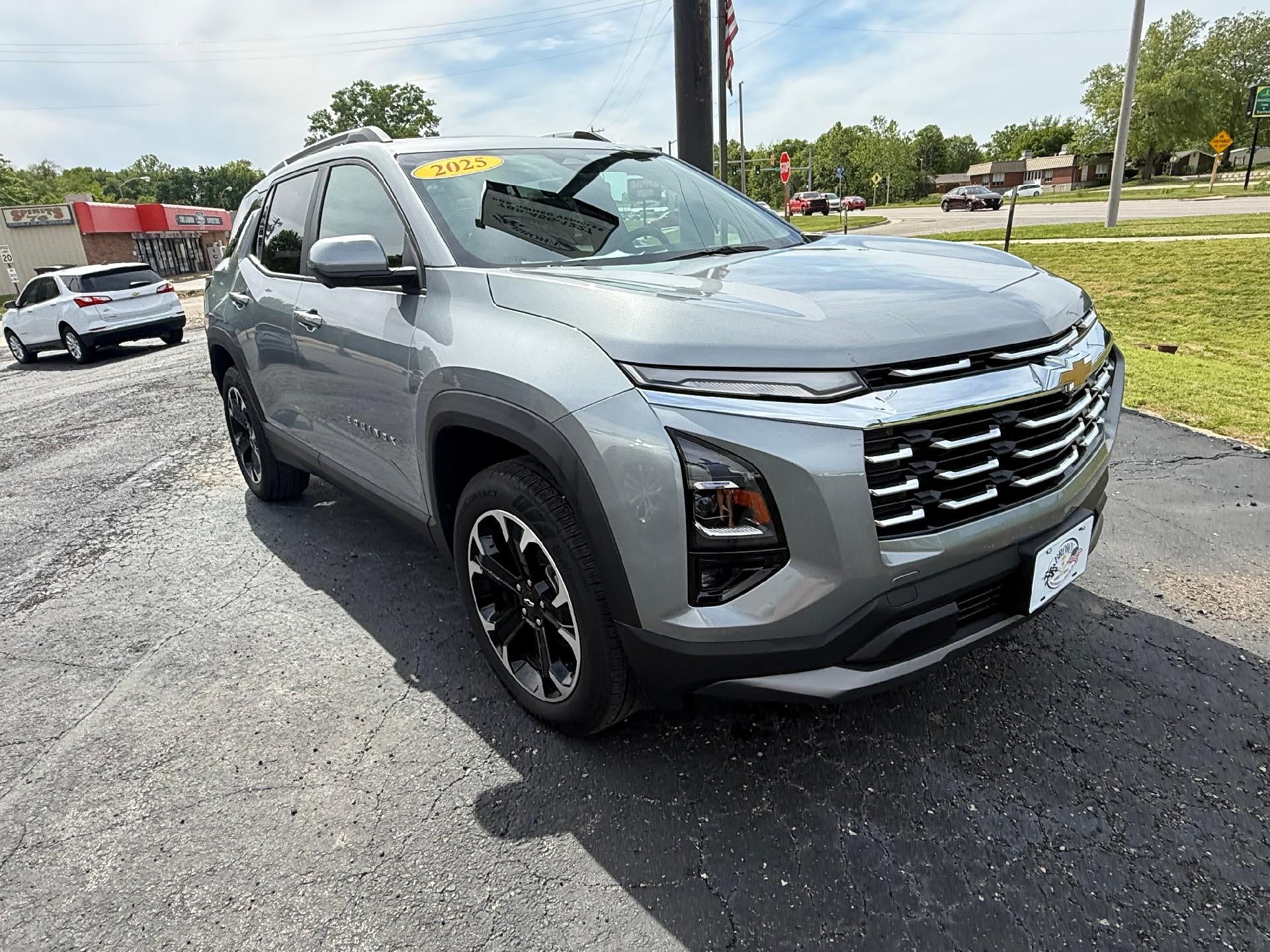 2025 Chevrolet Equinox AWD LT