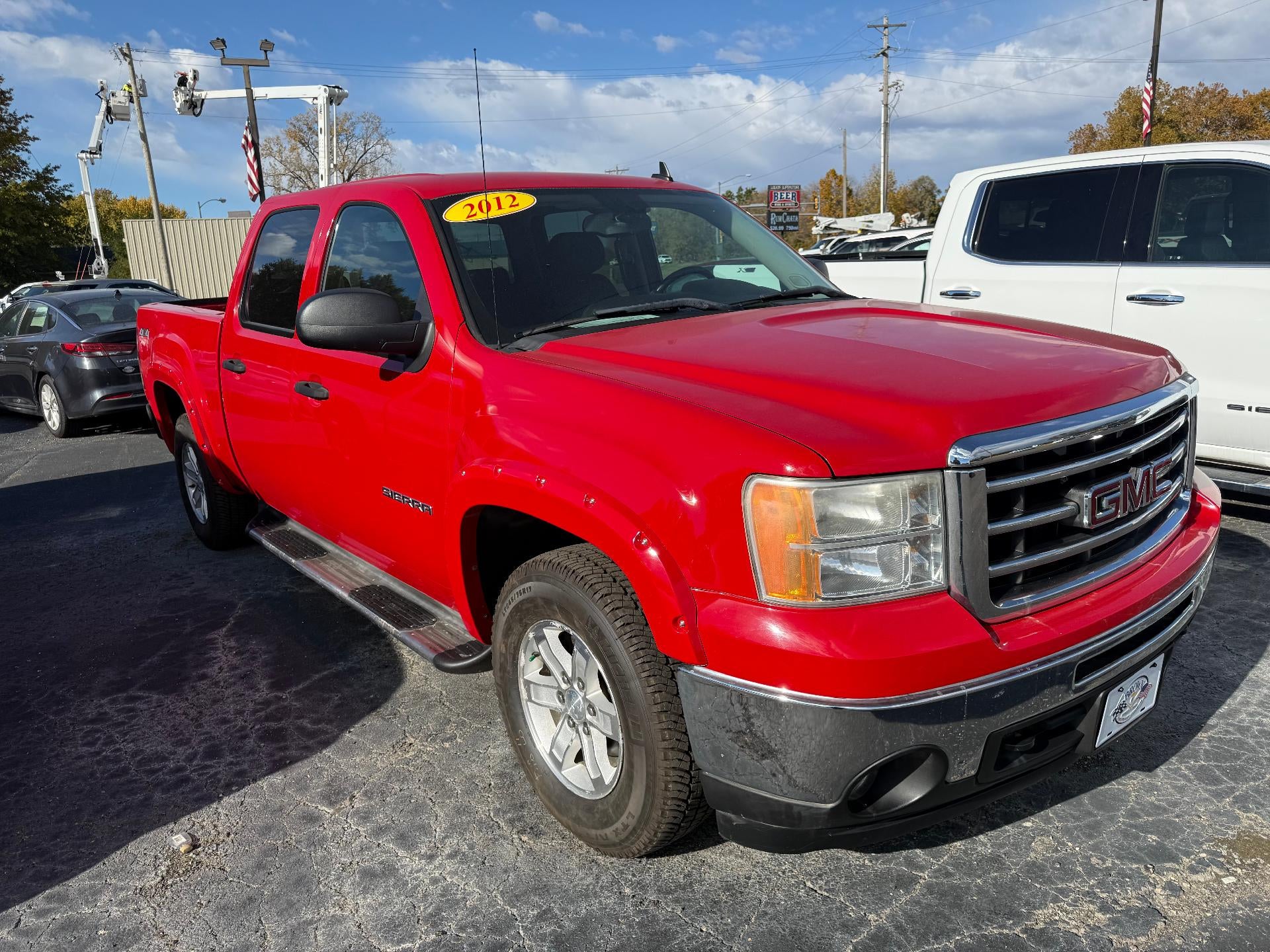 2012 GMC Sierra 1500 Crew Cab Short Box 4-Wheel Drive SLE