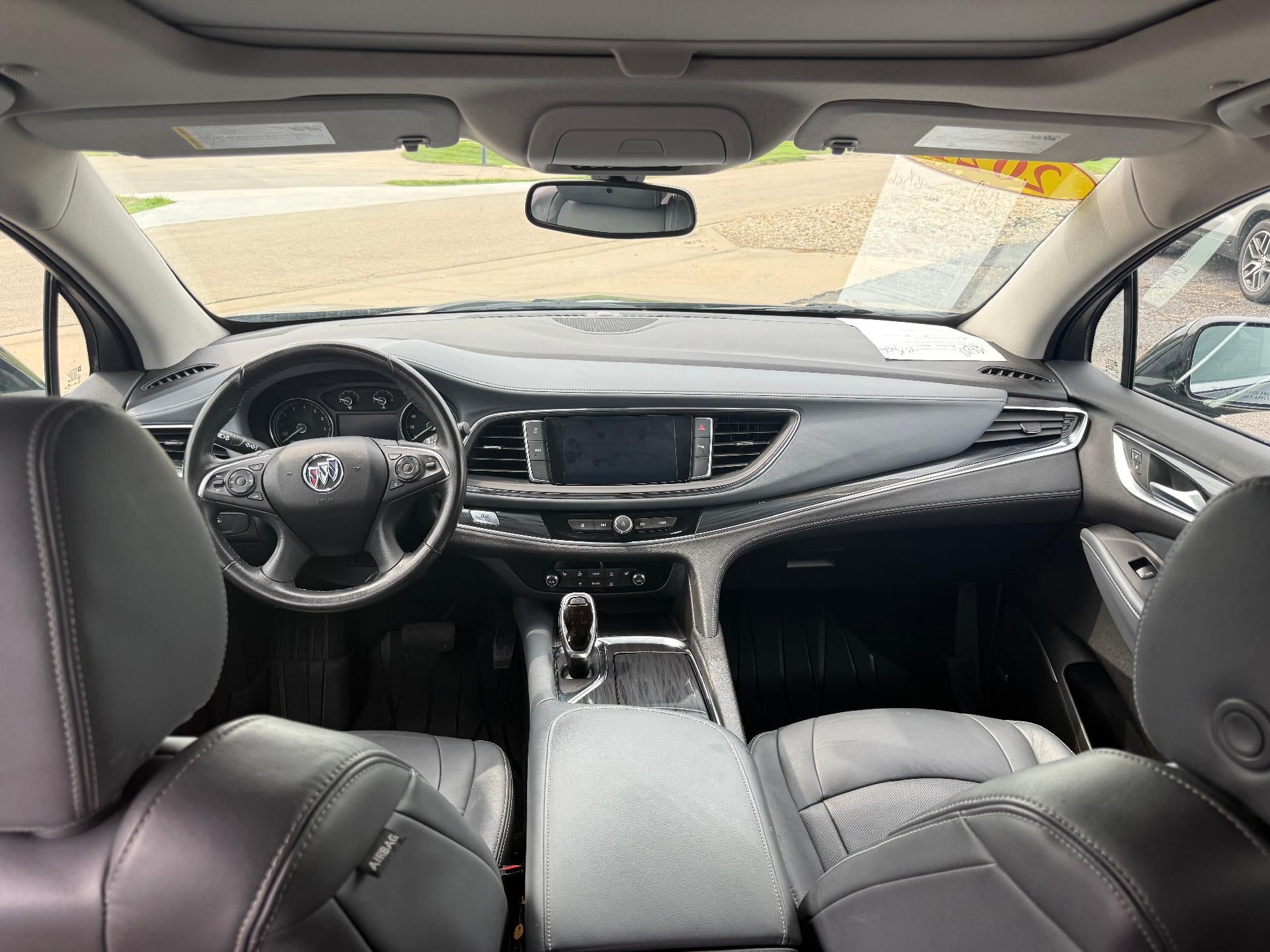 2021 Buick Enclave Essence AWD