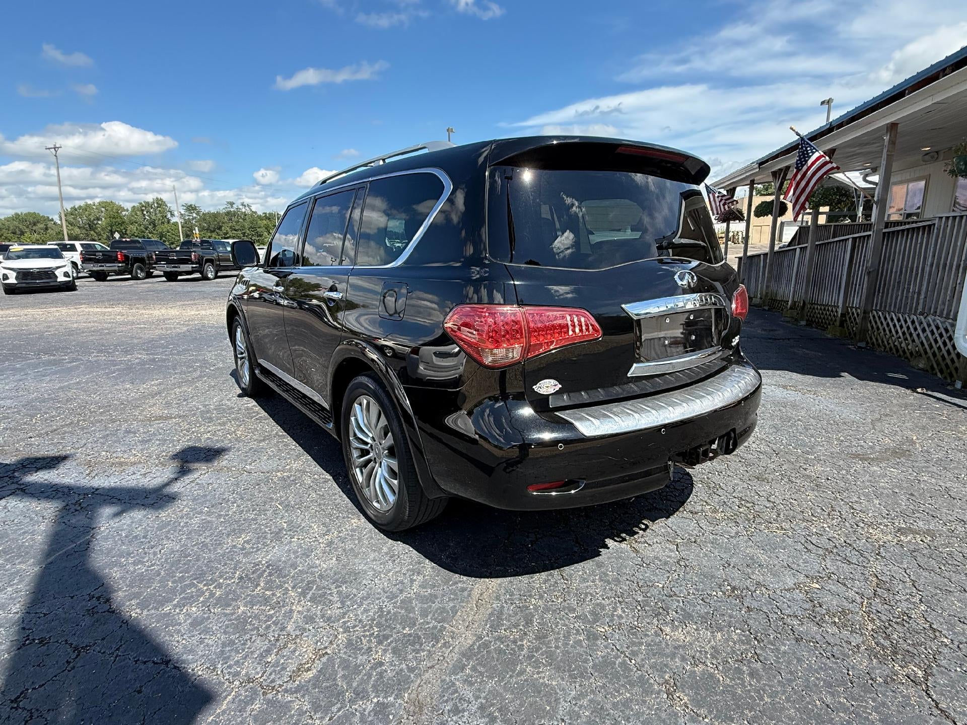 2017 INFINITI QX80 AWD